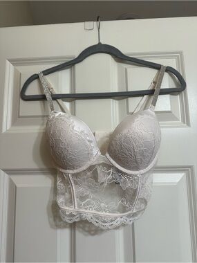 Longline Lace Push-Up Bralette in white